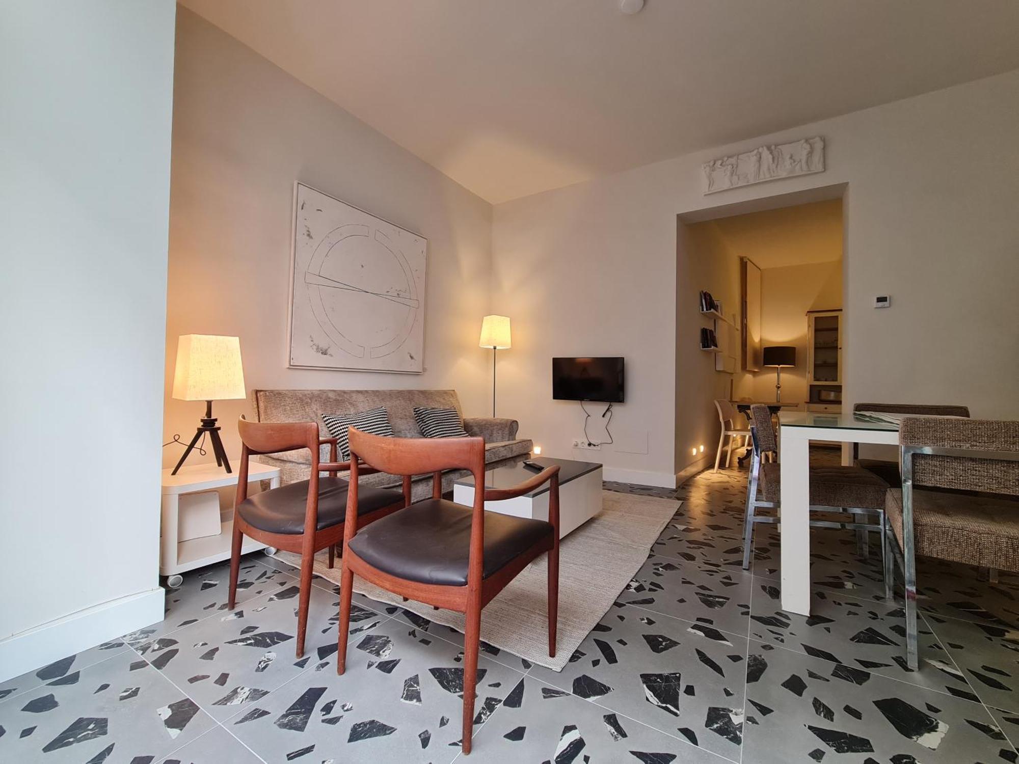 City Center Madrid Apartment With 2 Bedrooms Bagian luar foto