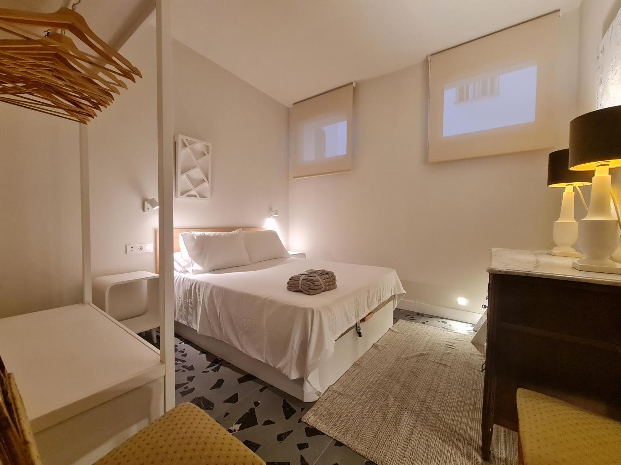 City Center Madrid Apartment With 2 Bedrooms Bagian luar foto